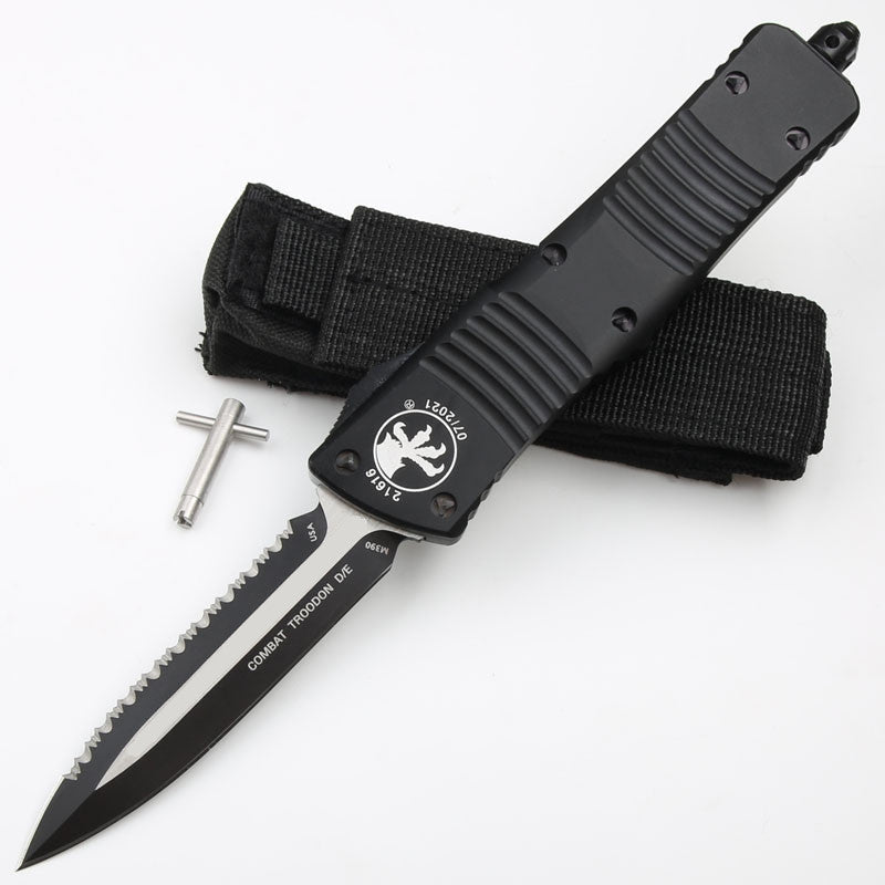 Outdoor Camping Tactical Folding Knife